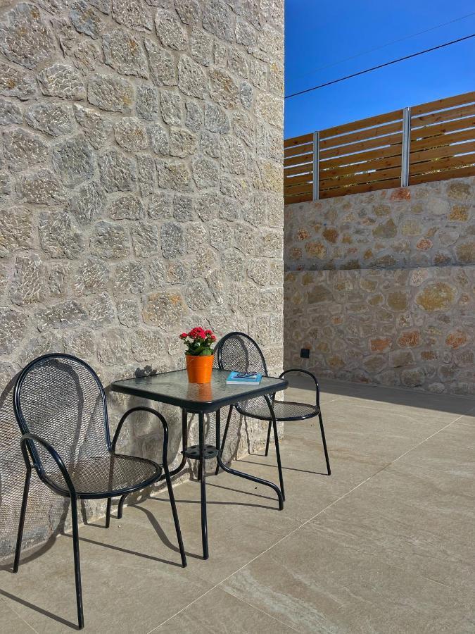 Selene Houses Αθάνι Εξωτερικό φωτογραφία